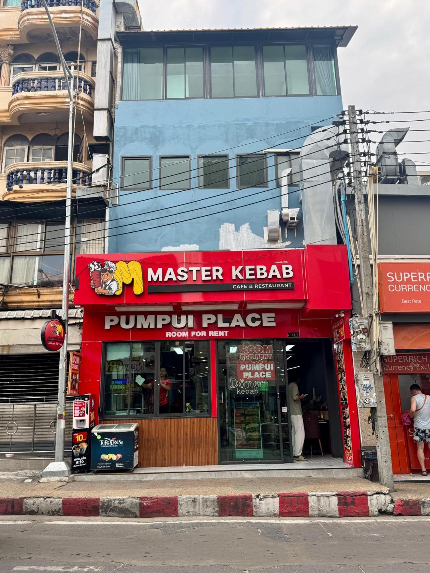 Pumpui Place Pattaya Exteriör bild